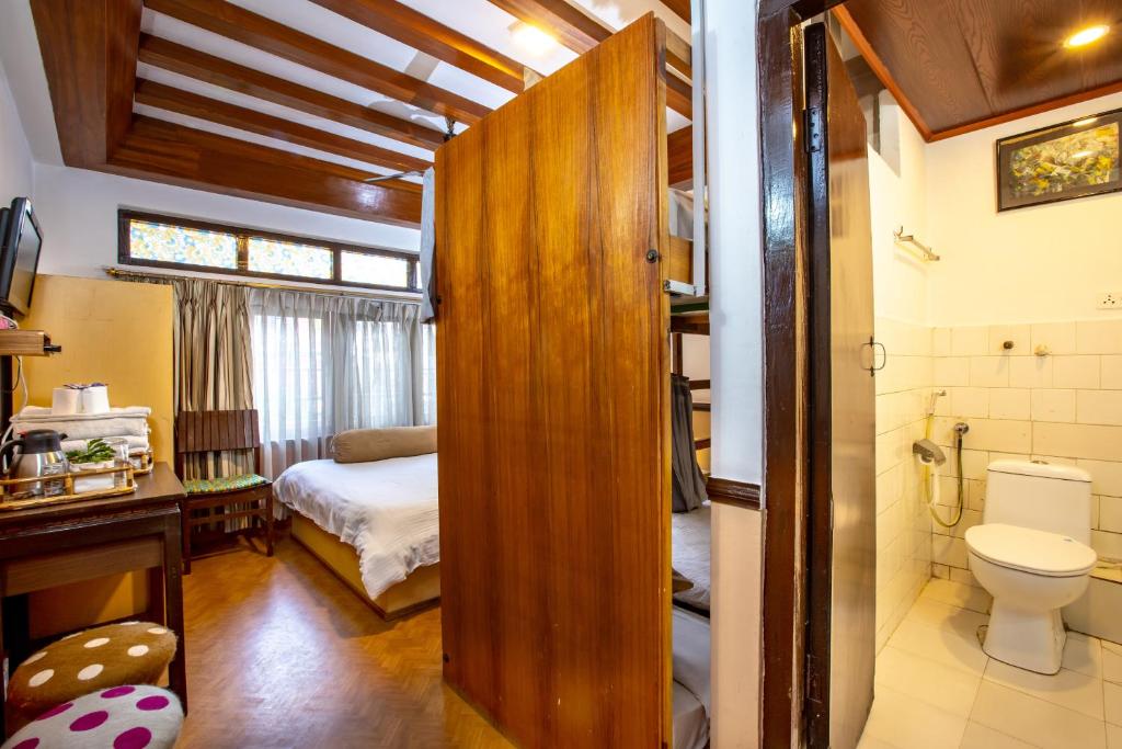 Koupelna v ubytování Shangrila Boutique Hotel