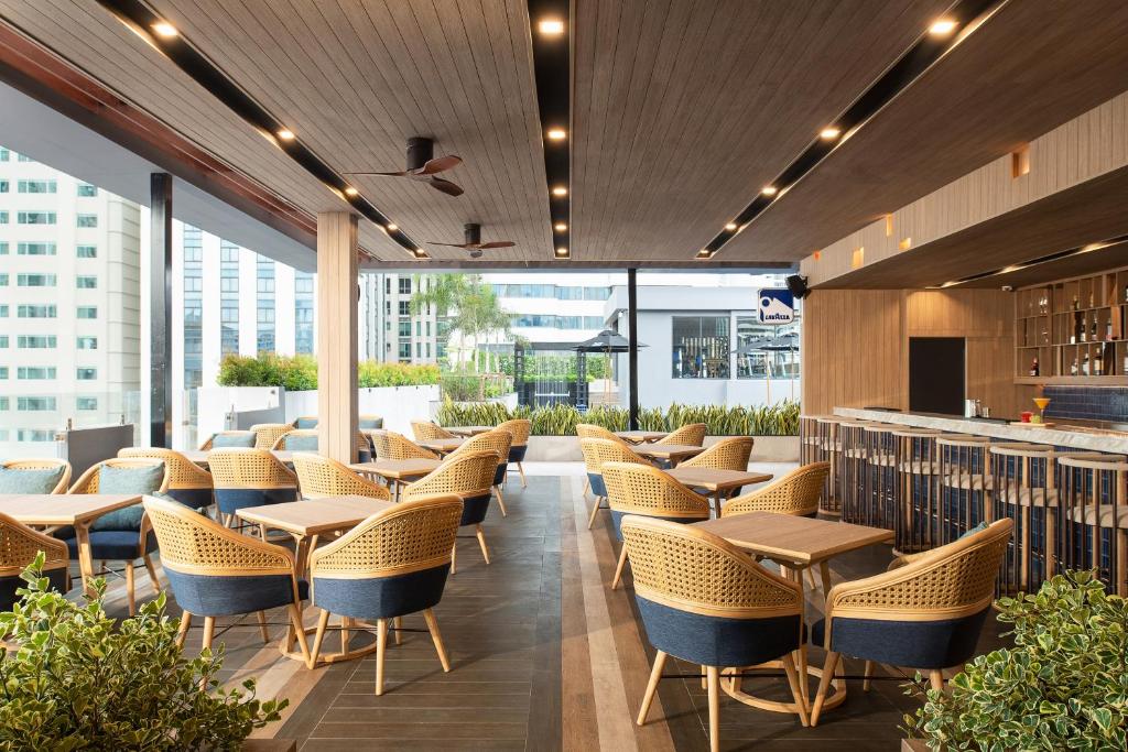 Eleven Hotel Bangkok Sukhumvit 11 - Resim 36