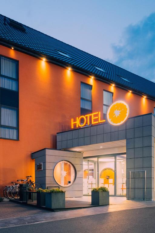 Budova, kde se hotel nachází