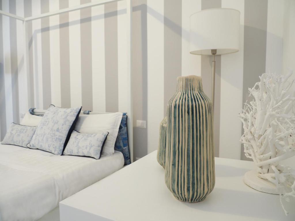 Villa La Pergola Capri - 12