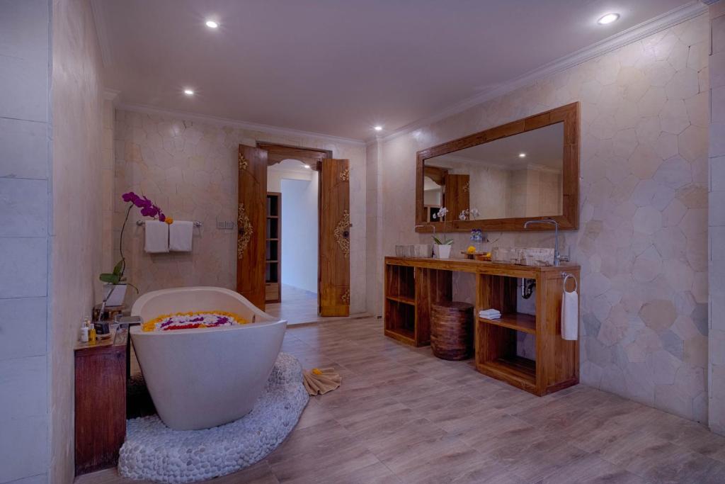 Kutus Kutus Mas Ubud Villa - 两居室别墅
