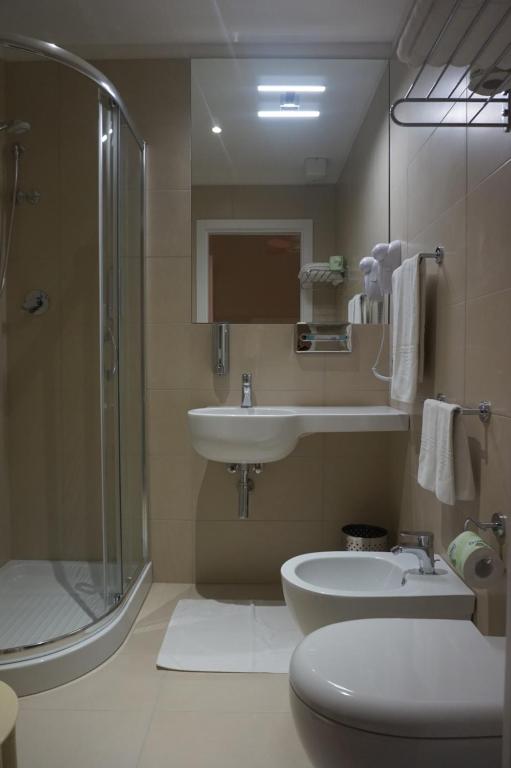 Koupelna v ubytování Hotel Imperiale & SPA