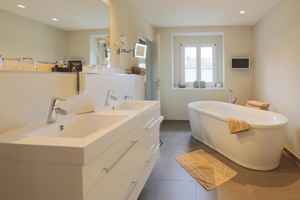 Romantik Hotel am Brühl - 14