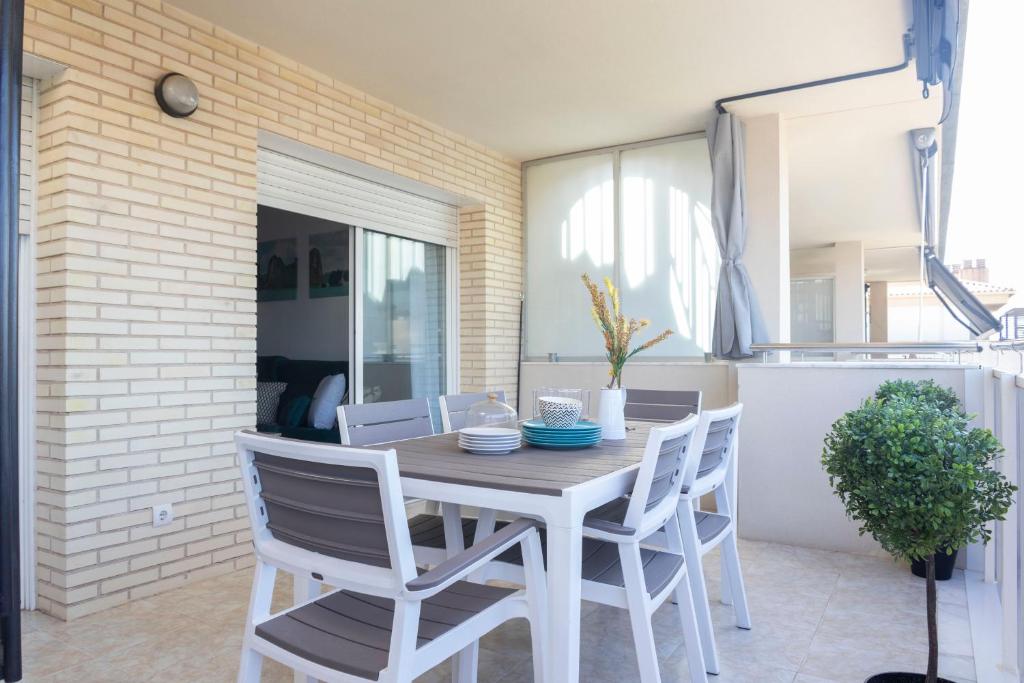 Balkón alebo terasa v ubytovaní Homes&Go Nova Pineda Alto