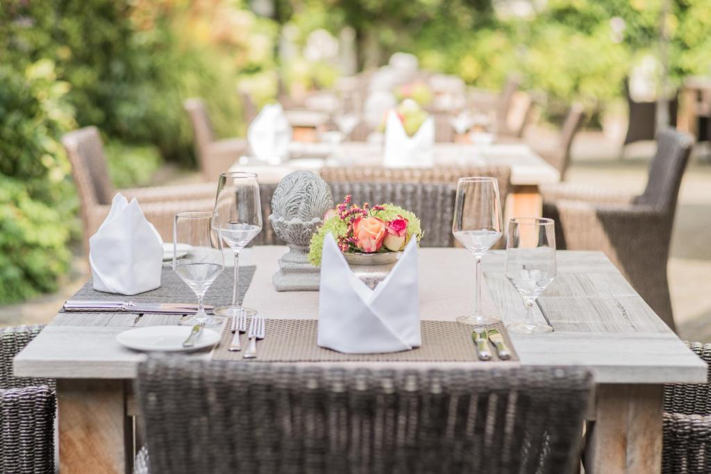 Nápoje v ubytování Romantik Hotel am Brühl