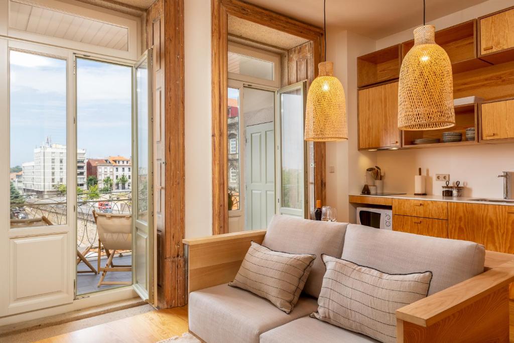 Gallery image of Tripas-Coração, Cordoaria River View, Garden View or Loft in Porto