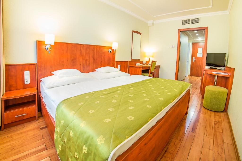 Hotel Silver - Standaard Queen Room Zonder Balkon - Hoofdgebouw