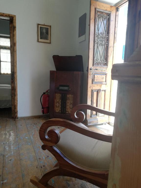 Fotografie z fotogalerie ubytování Yalos House v destinaci Pera Gyalos