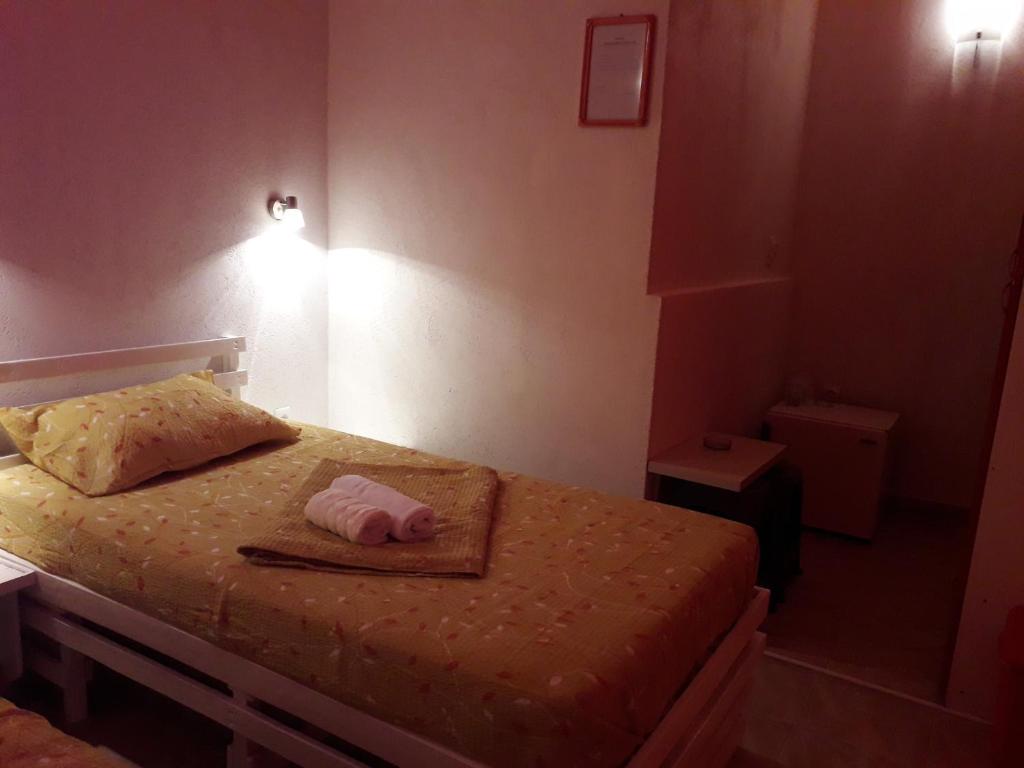 Bankers Guest House - Triple Room With Terrace