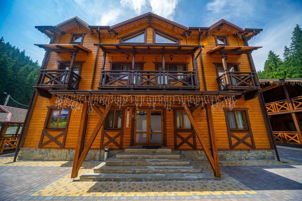 Budova, kde se hotel nachází