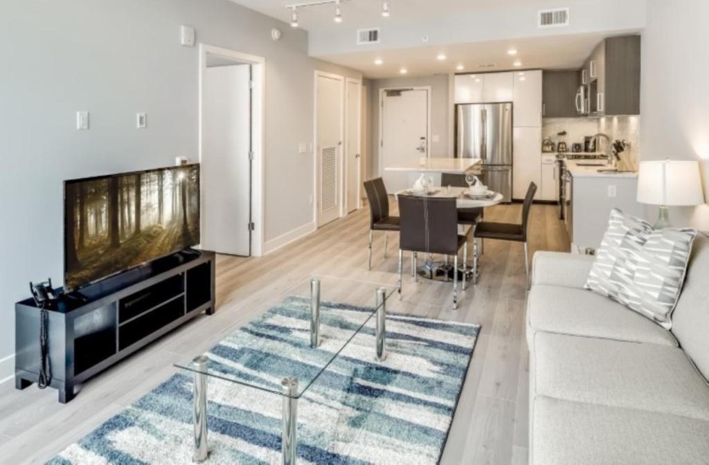 Global Luxury Suites Bethesda Chevy Chase - One-Bedroom Apartment