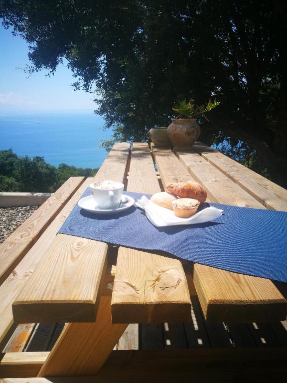 Tra Montagne e Mare - Departamento