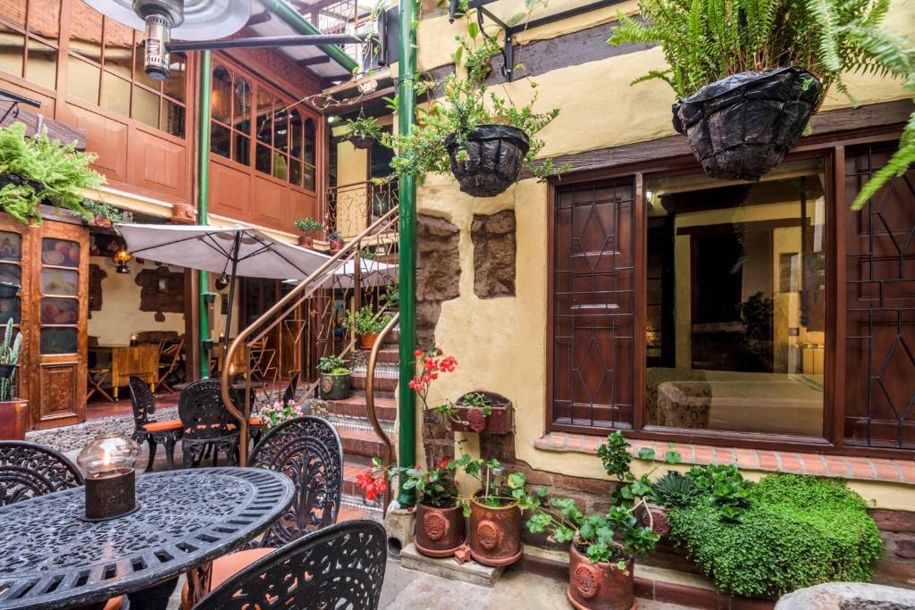 Budova, kde se hotel nachází