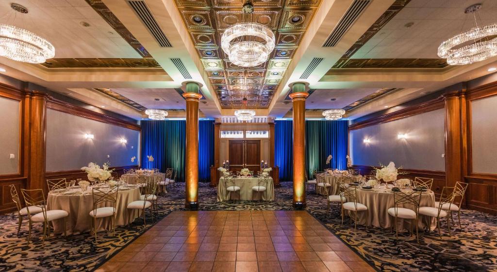 The Ashton Hotel photo