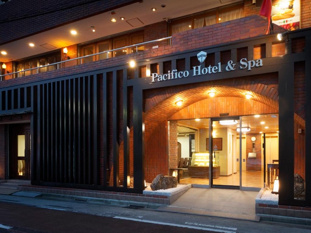 a hotel with a sign that reads rotator hotel and spa at PACIFICO Hotel and Spa in Iwaki