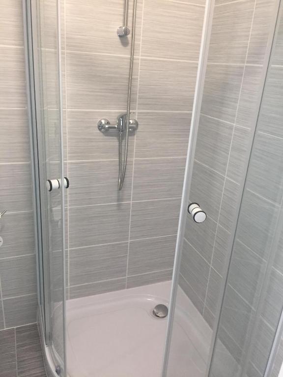 Koupelna v ubytování Garni Hotel 31