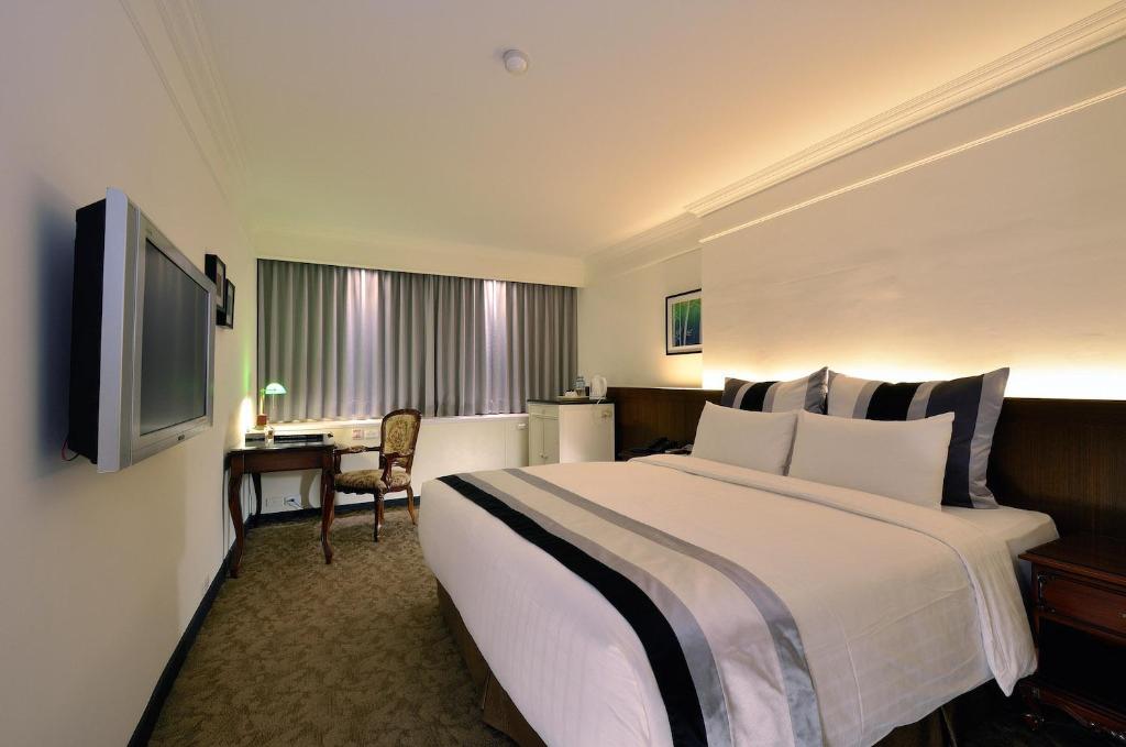 TV a/nebo společenská místnost v ubytování Guide Hotel Kaohsiung Liuhe