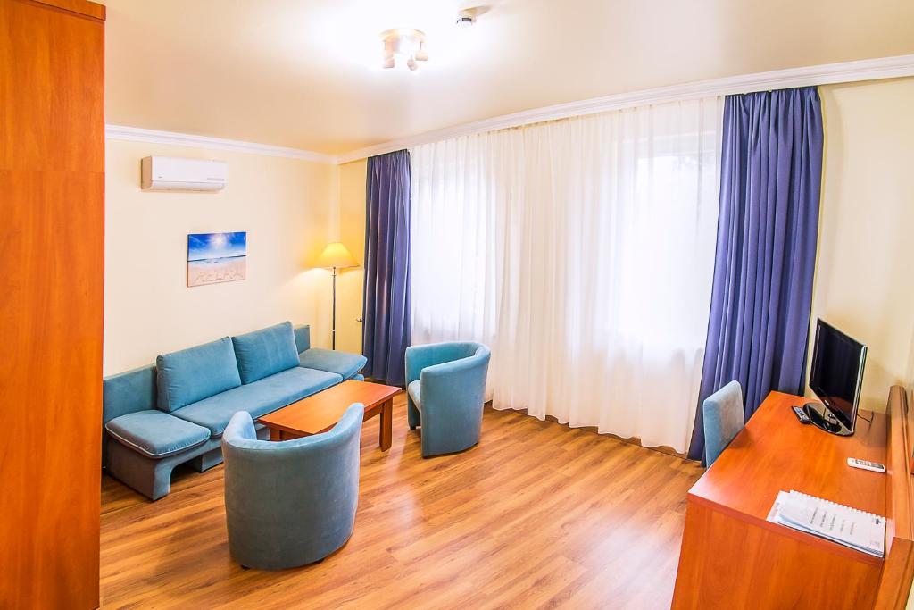 Hotel Silver - Apartment With Pool View - Bio-Comfort Building