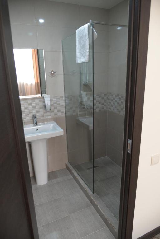 Yerevan Centre Hotel - Standard Twin Room