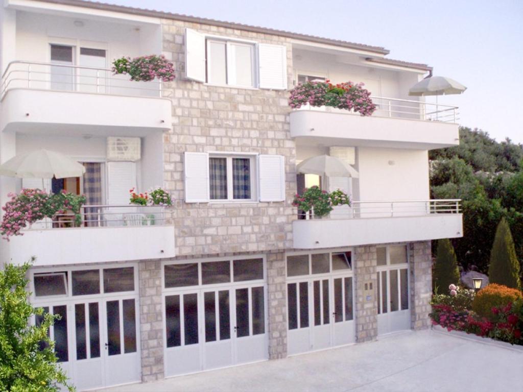 Balkón nebo terasa v ubytování Apartments Tila