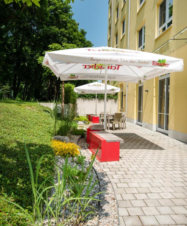 Zahrada ubytování Hotel Alarun