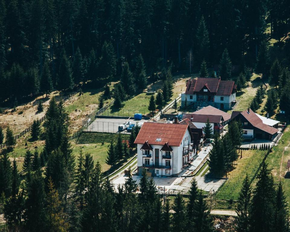 Hotel Floare de Colt, Mănăstirea Humorului – Prețuri actualizate 2023