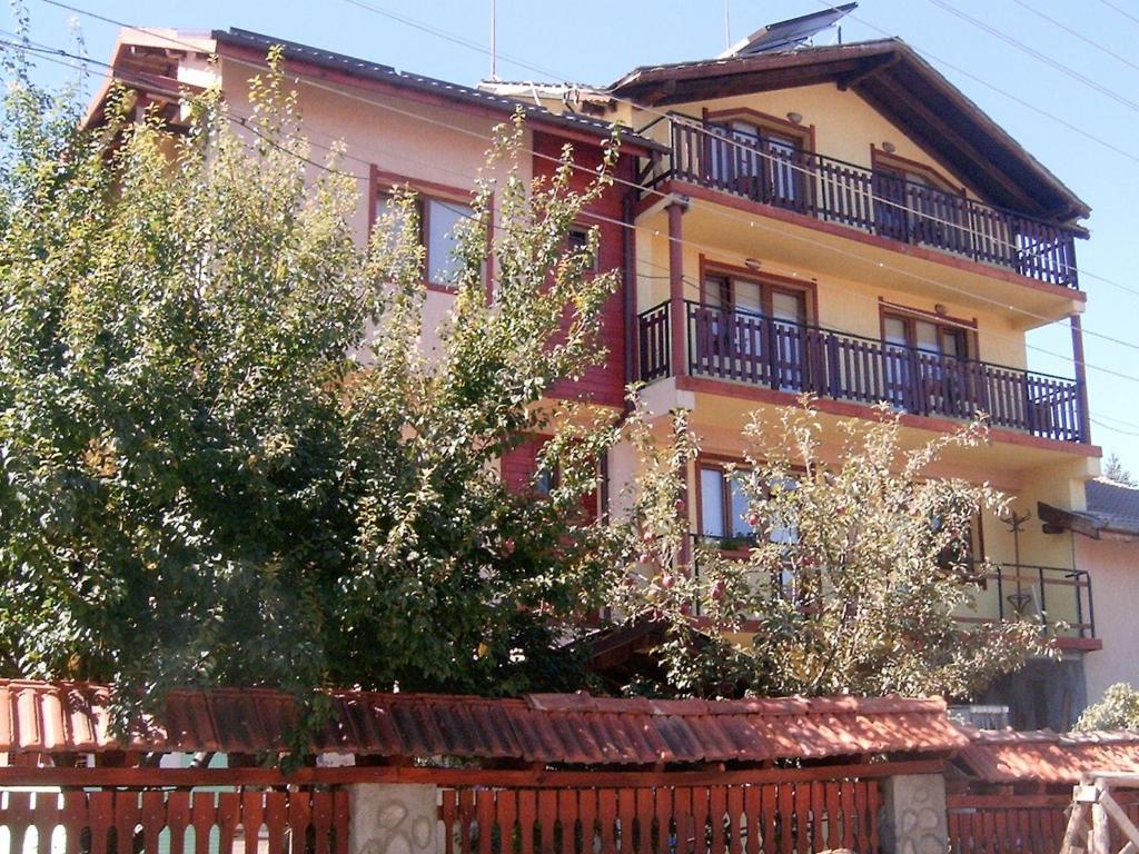Budova, kde se hotel nachází