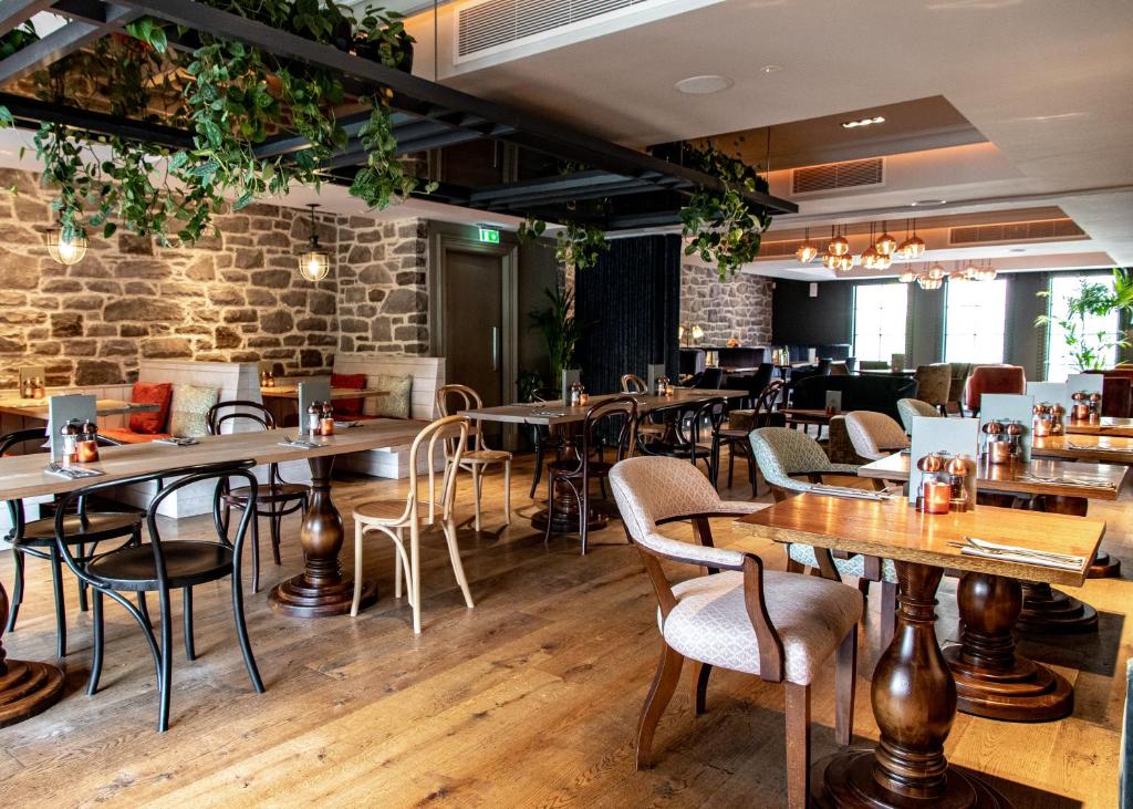 The Raeburn - Resim 4