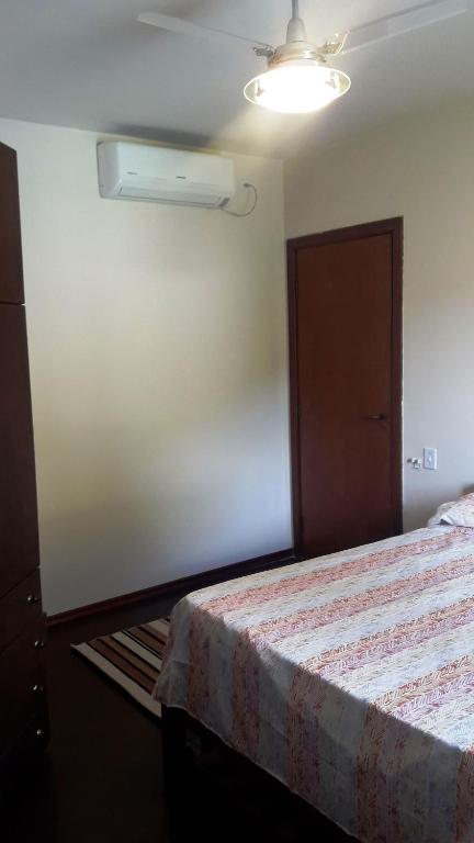  Linda Casa Em Condomínio Fechado Lazer Completo Pomar e Trilhas