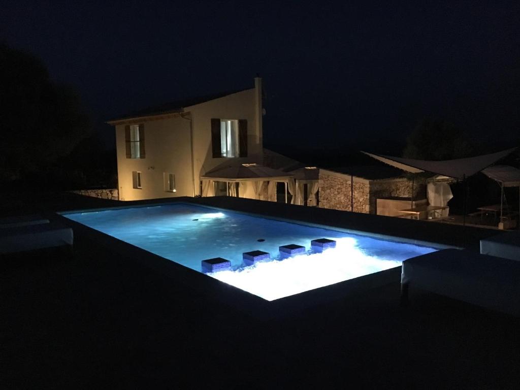Bazén v ubytování Can Susacasa Finca en Mallorca con piscina privada nebo v jeho okolí