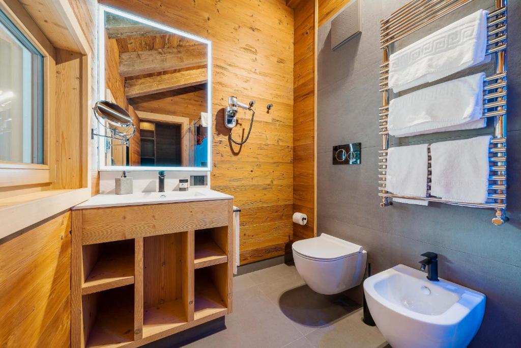 Ванная комната в Hotel Villa Alpina ***S