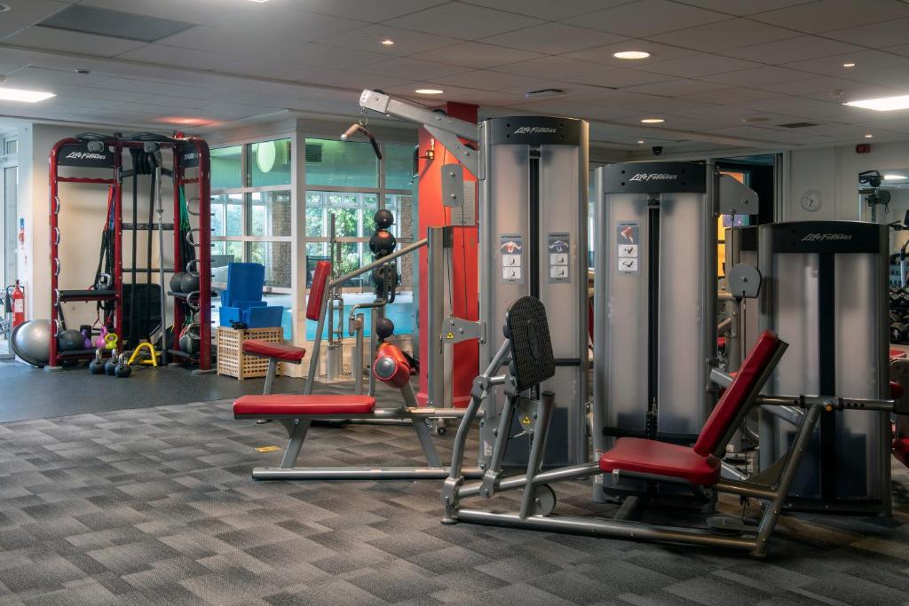 Fitness centrum a/nebo fitness zařízení v ubytování Macdonald Cardrona Hotel, Golf & Spa