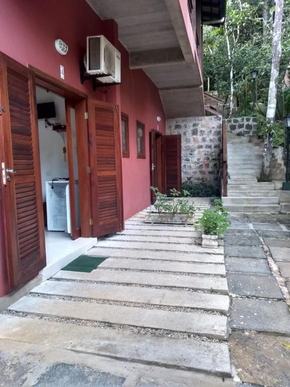  Villa Félix Suites e Chalés