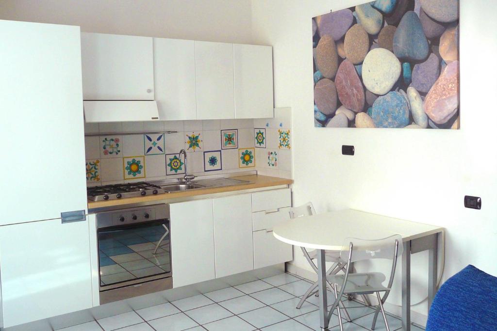 Mediterranea Hotel & Convention Center - One-Bedroom Apartment