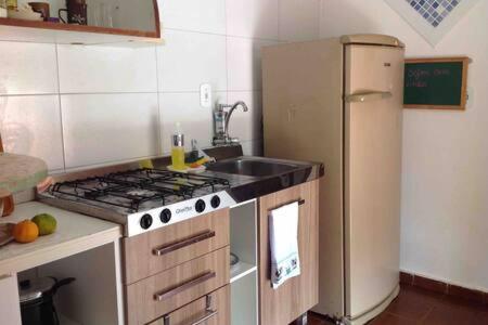  Casa no 1 andar da casa principal na Chácara Canto dos Pássaros