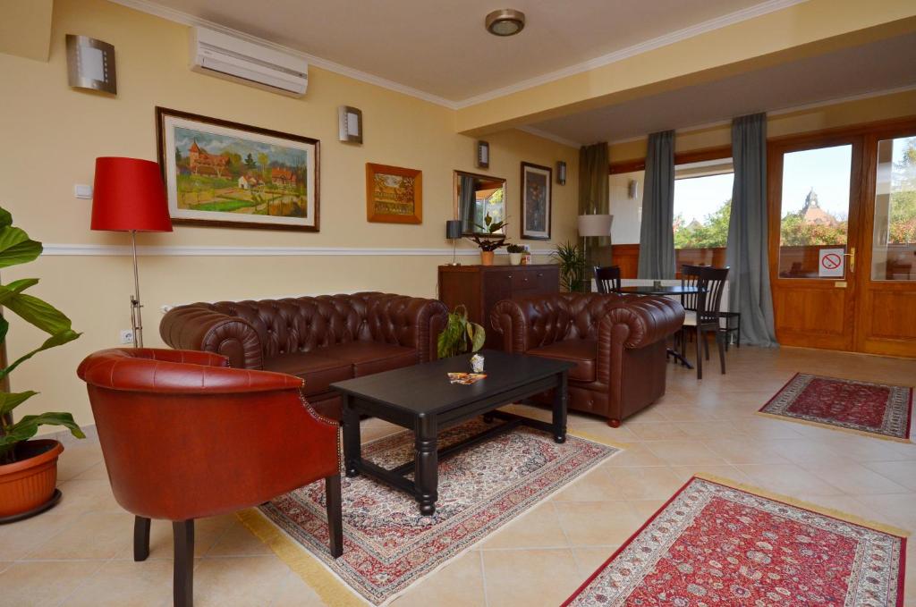 Posezení v ubytování Art Garni Hotel