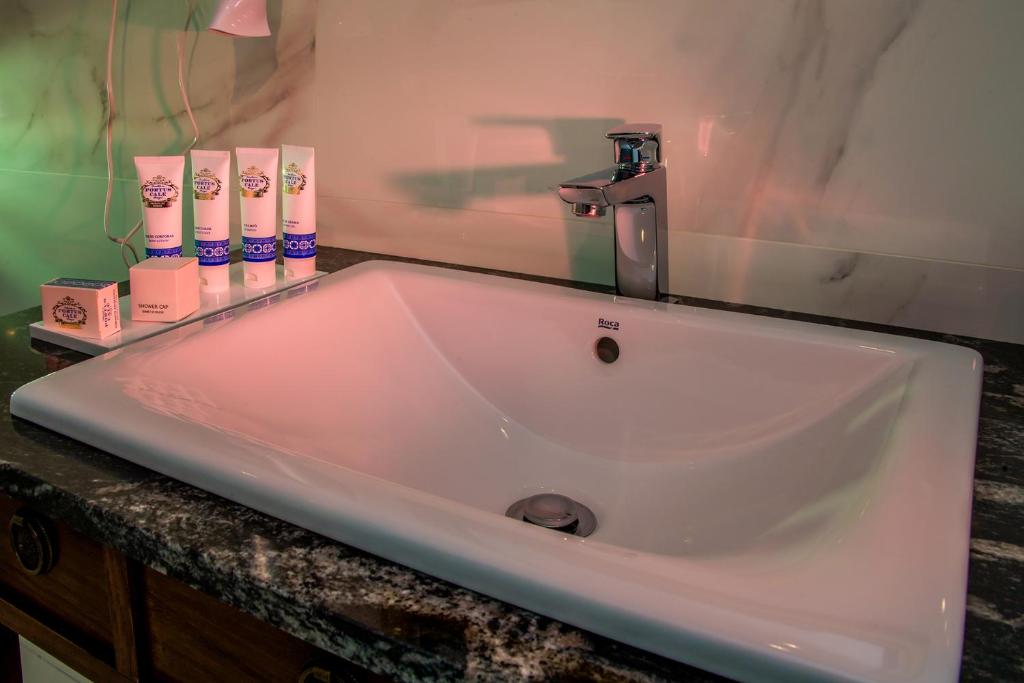 HOTEL JAVIER MONTERO - 15