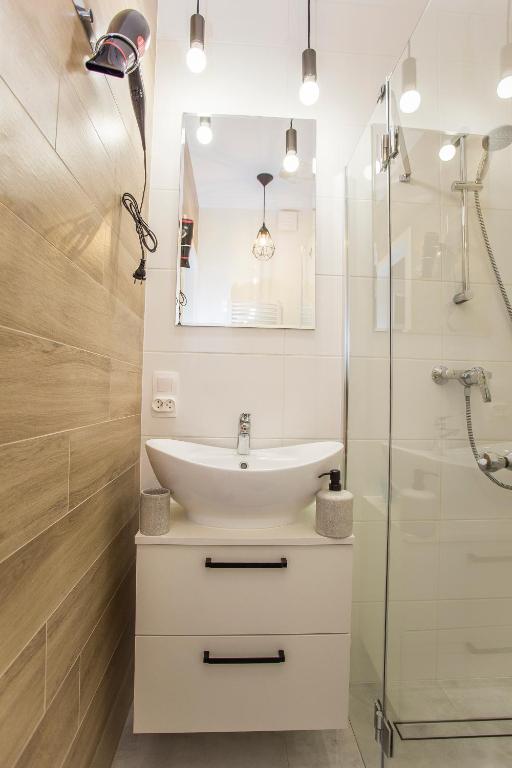 CR Apartament przy Rynku Sienkiewicza 6 - 8