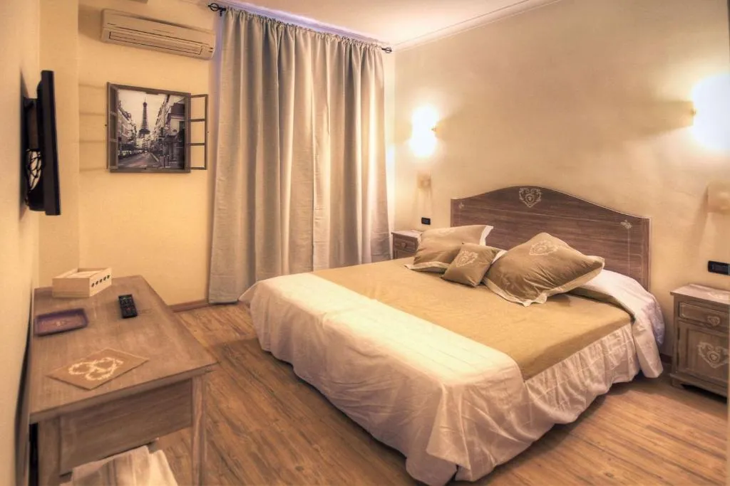 La Casa Di Maurizio, Roma, Italia