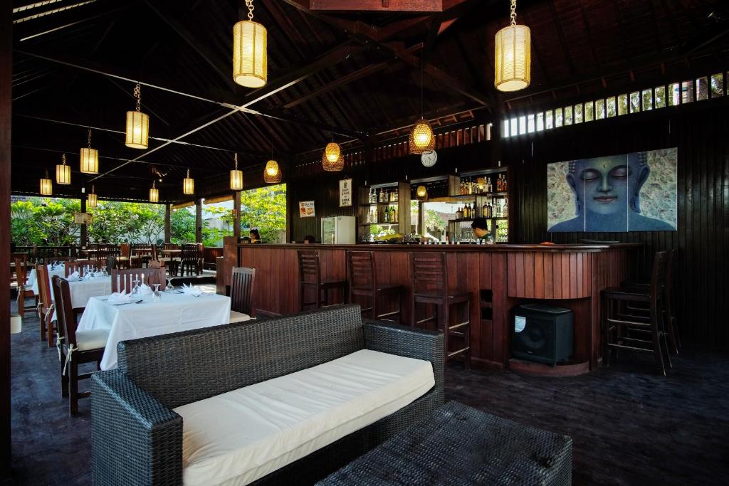 Restaurace v ubytování Villa Unggul