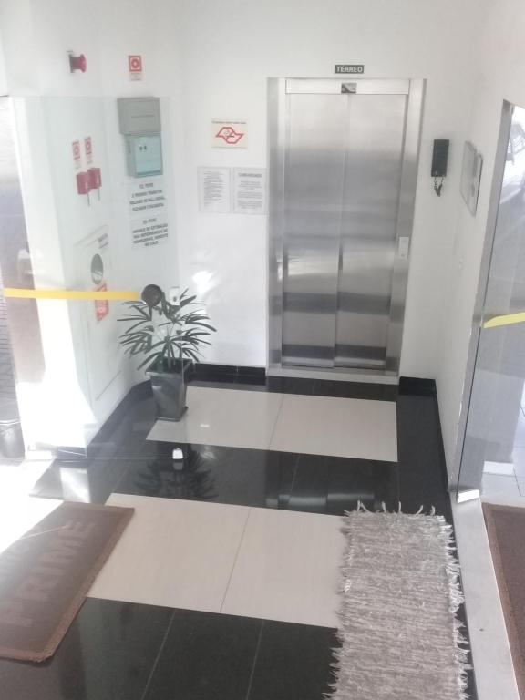  Apartamento Próximo a Praia Grande