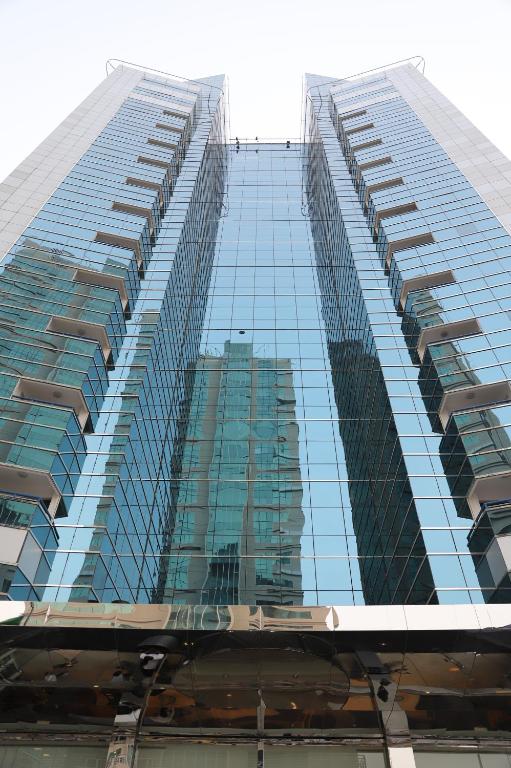 امکانات Golden Tulip Media Hotel - تصویر ۴
