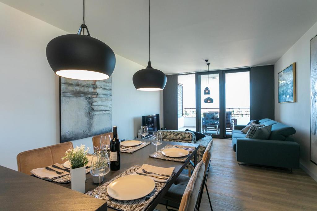Eni Luxury Residence - Housity