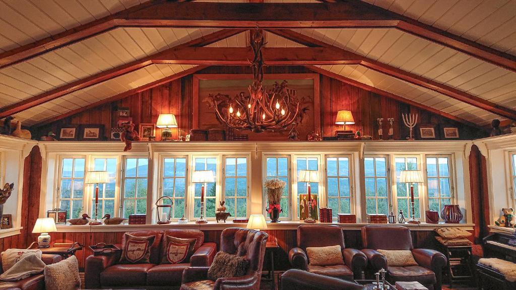 Гостиная зона в Skarvruets Högfjällshotell