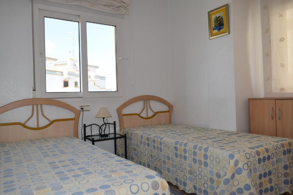 Fotografie z fotogalerie ubytování Large 3 Bedroom Family house in La Zenia v destinaci Orihuela Costa
