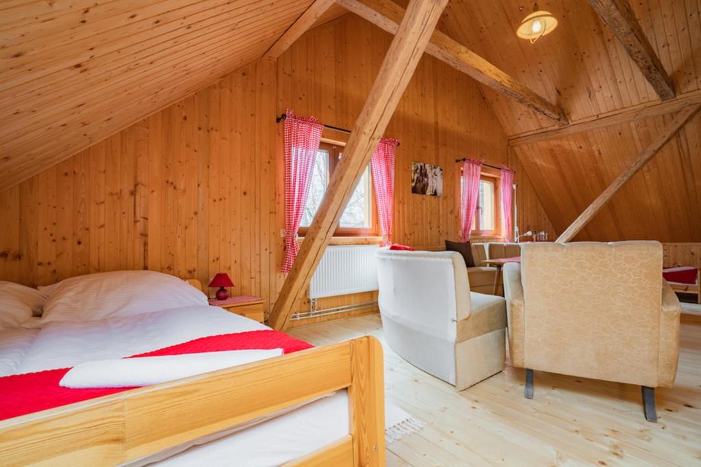 Postel nebo postele na pokoji v ubytování Chata Magurka