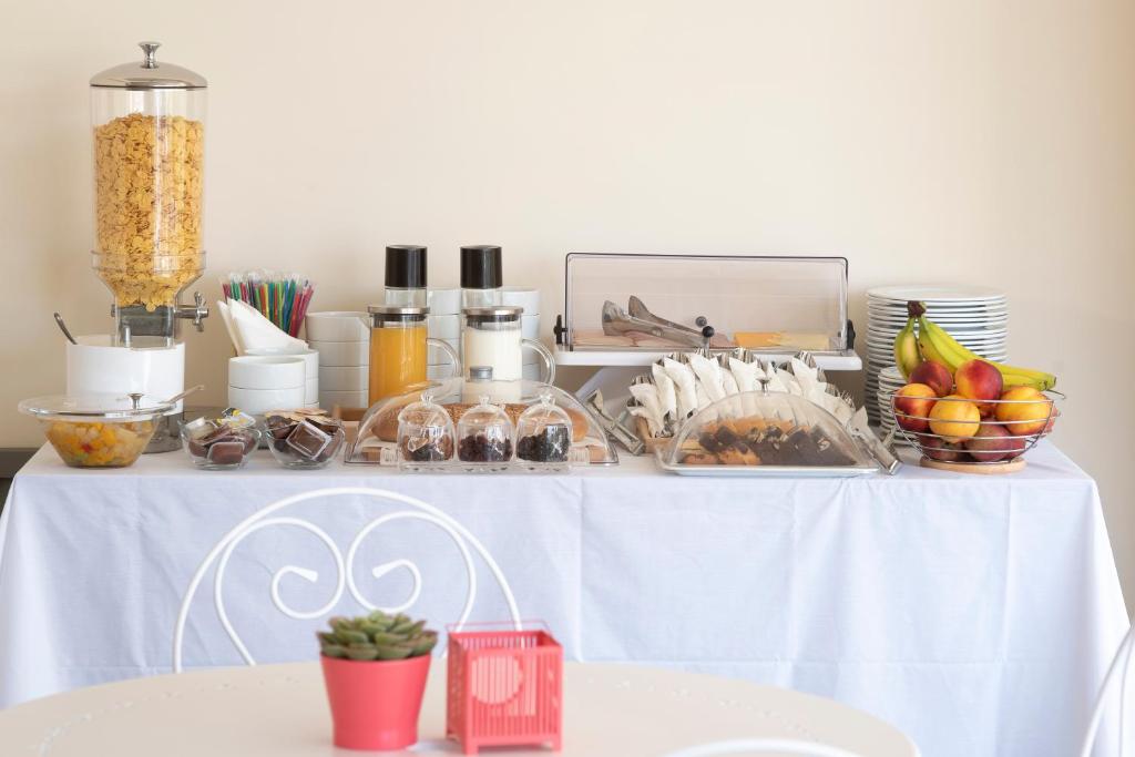 Athens Market Portrait - Resim 43