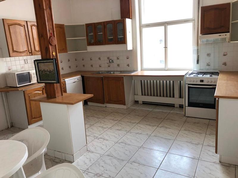 Kuchyň nebo kuchyňský kout v ubytování Rooms in Prague-BIG+Comfy