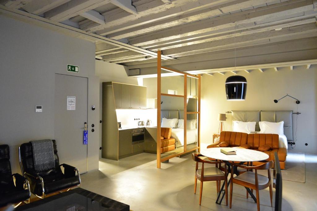 Raw Culture Art & Lofts Bairro Alto - 5