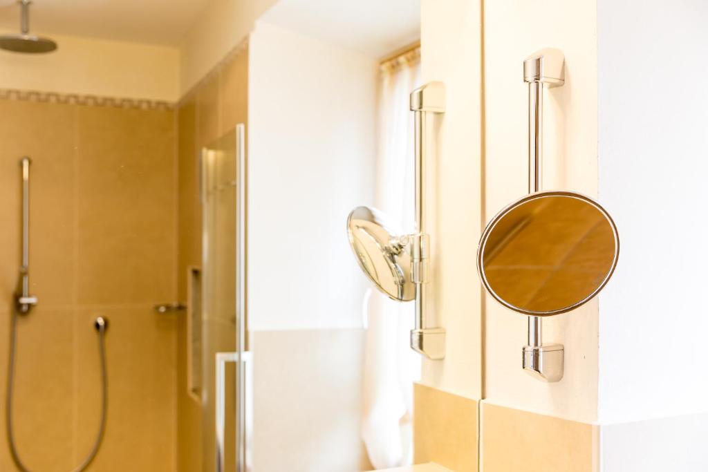 Koupelna v ubytování Hotel Weisses Lamm